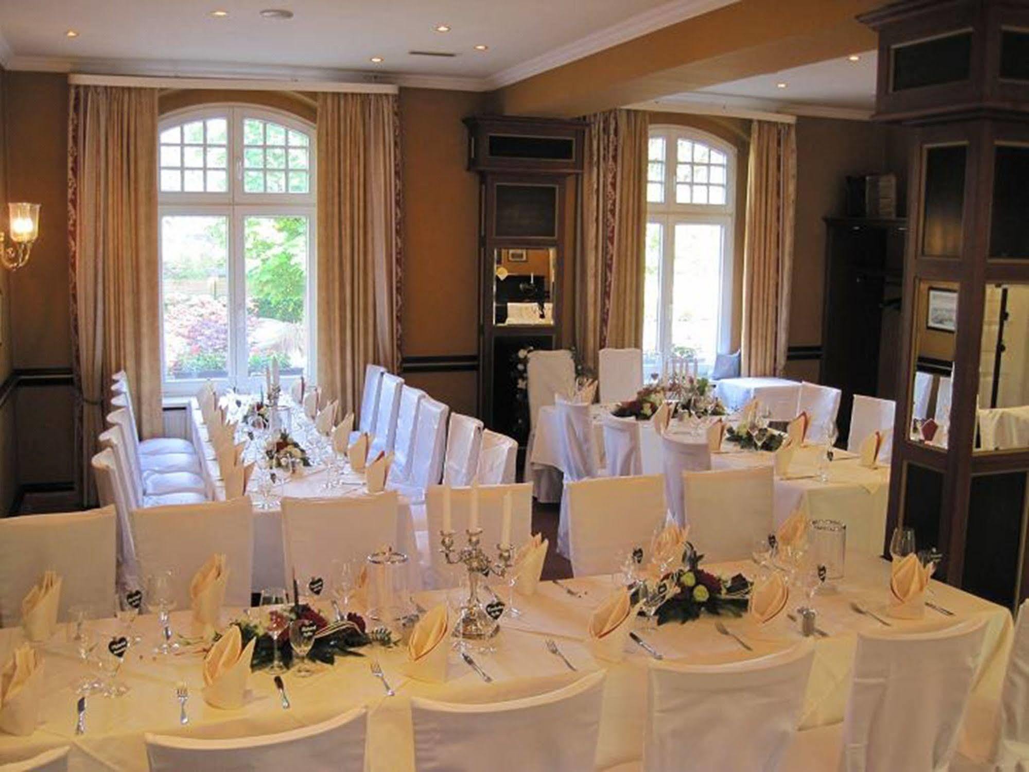 פאלקנזה Hotel Kronprinz מראה חיצוני תמונה